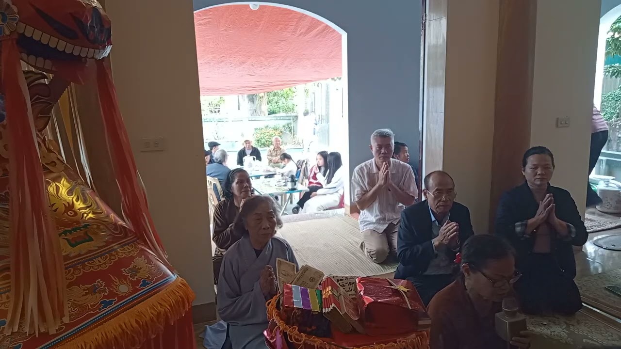 Sáng nay 30/11/Ất Tỵ tại từ đường họ Nguyễn Phạm xóm Tân Bình xã An Bồi ( cũ) tổ chức cúng tất niên!