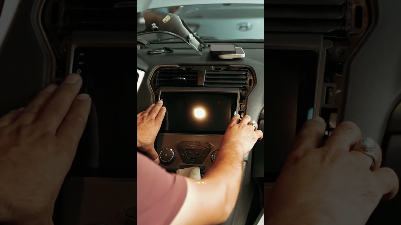 Ford Fusion 2014&ndash;2018 | Installing Clayton Android Screen!