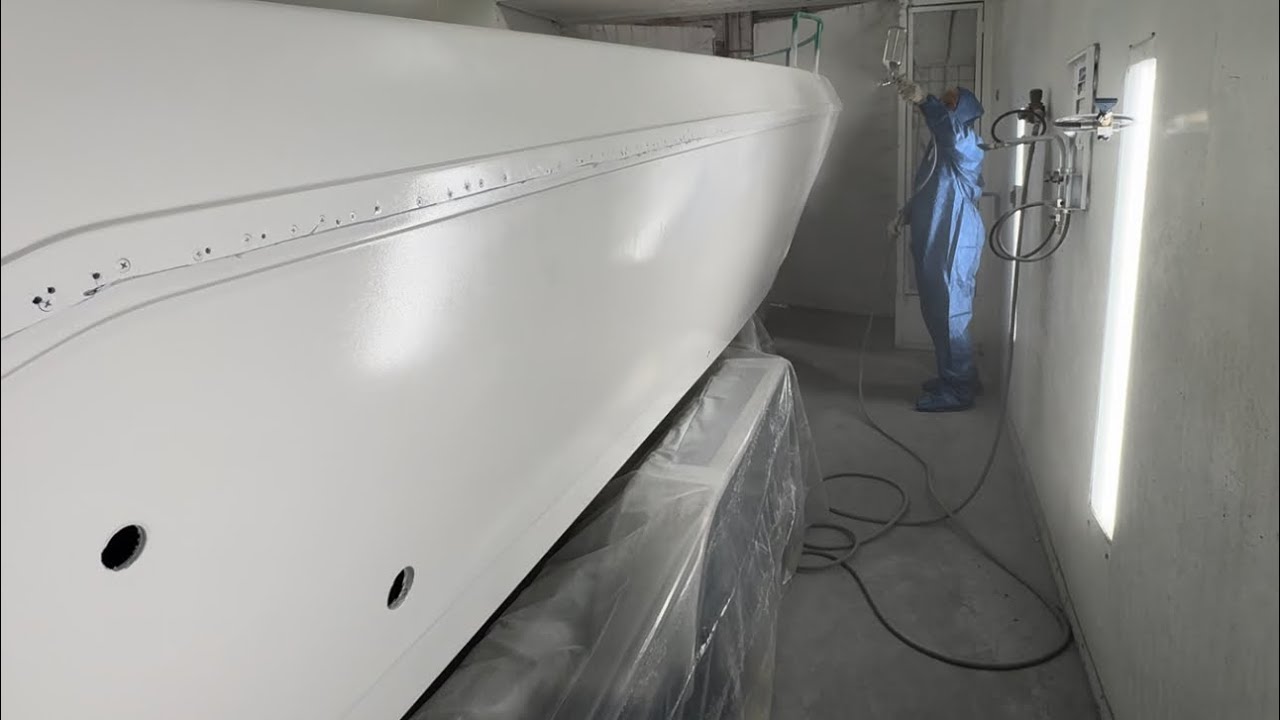Century2600 Restauración 11 Pintando el Casco por dentro y por fuera con Gelcoat