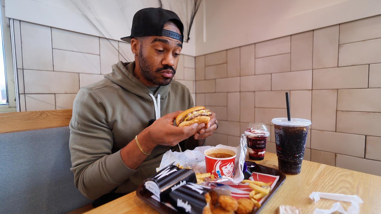 Why Wendy's Is The BEST Fast Food Restaurant
