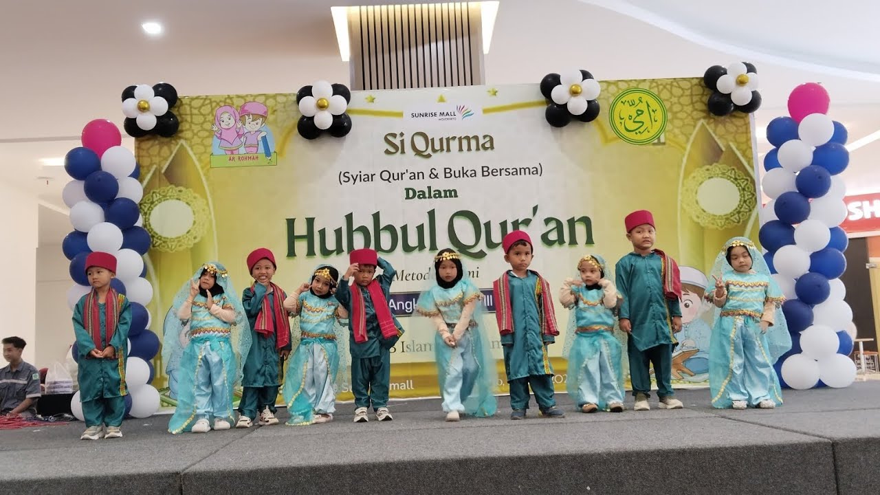 Penampilan gerak dan lagu 
