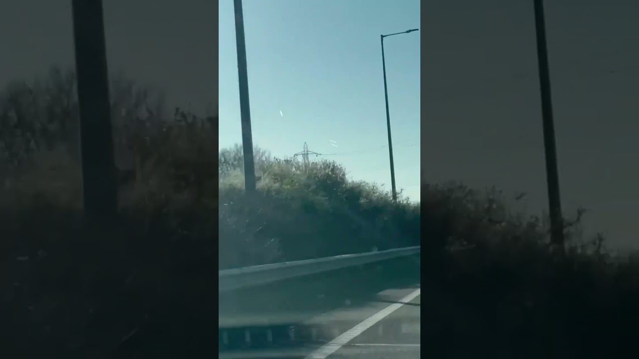 WTF was this, seen over London Uk #ufo #uap #alien # #uaps #ufocatcher #theunexplained #uapx
