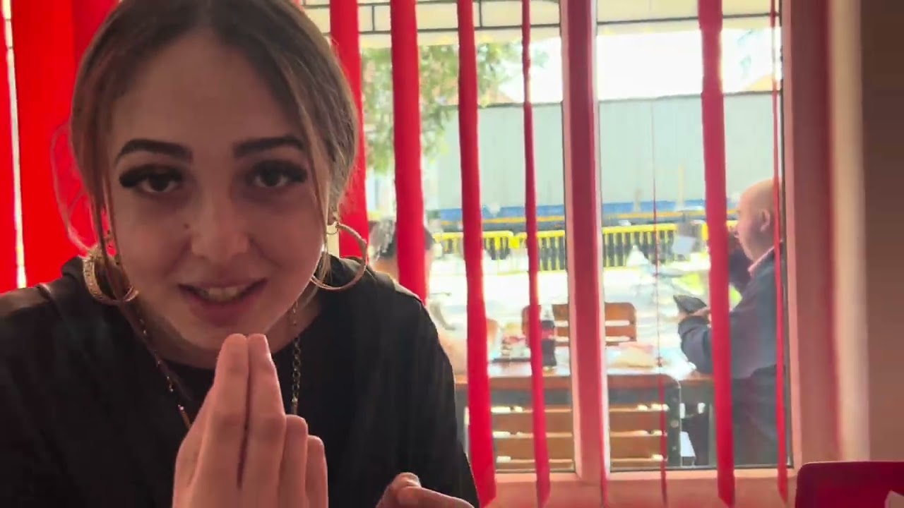 Cine ne-a urmărit toată ziua în oraș 