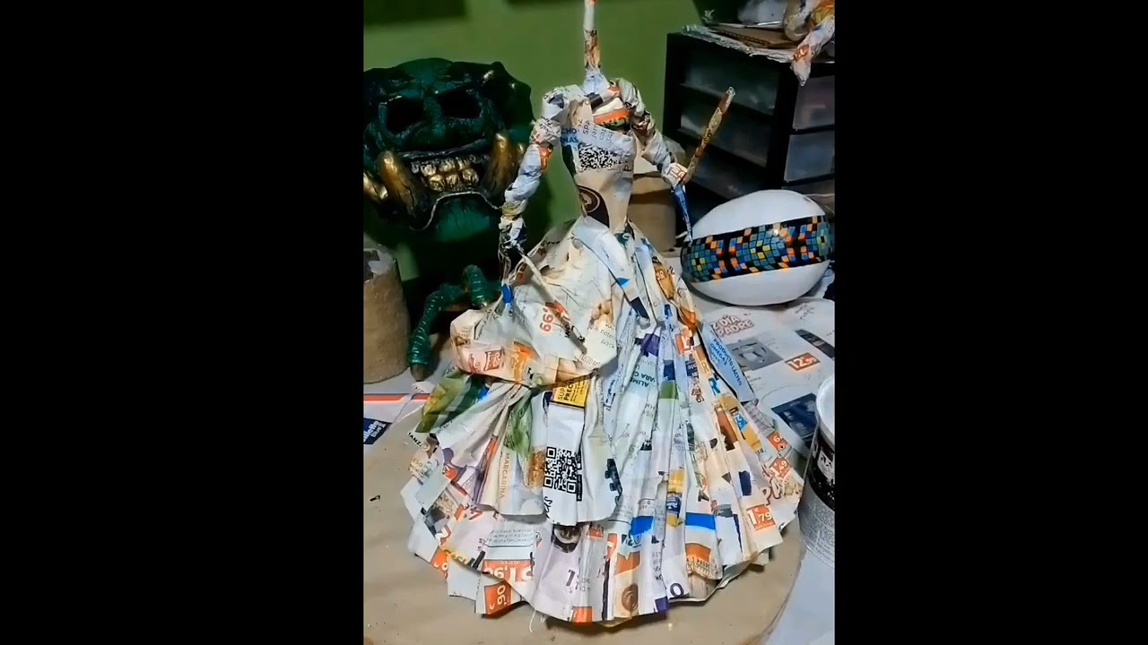 Catrina de papel maché