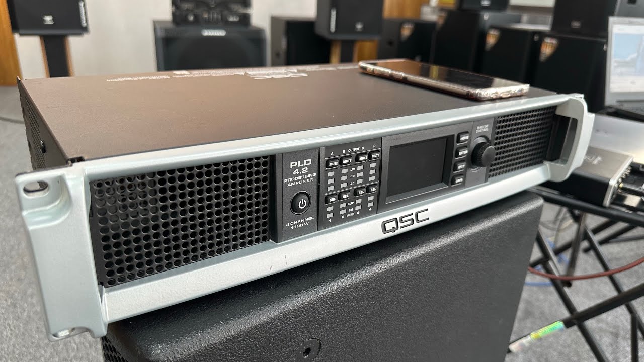 Siêu lướt. Đẩy bãi 4K QSC PLD 4.2 đời rất cao của nhà QSC 0989160695