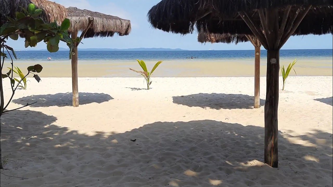 Apresento a vocês a Praia de Pedras Altas, simplesmente Linda.