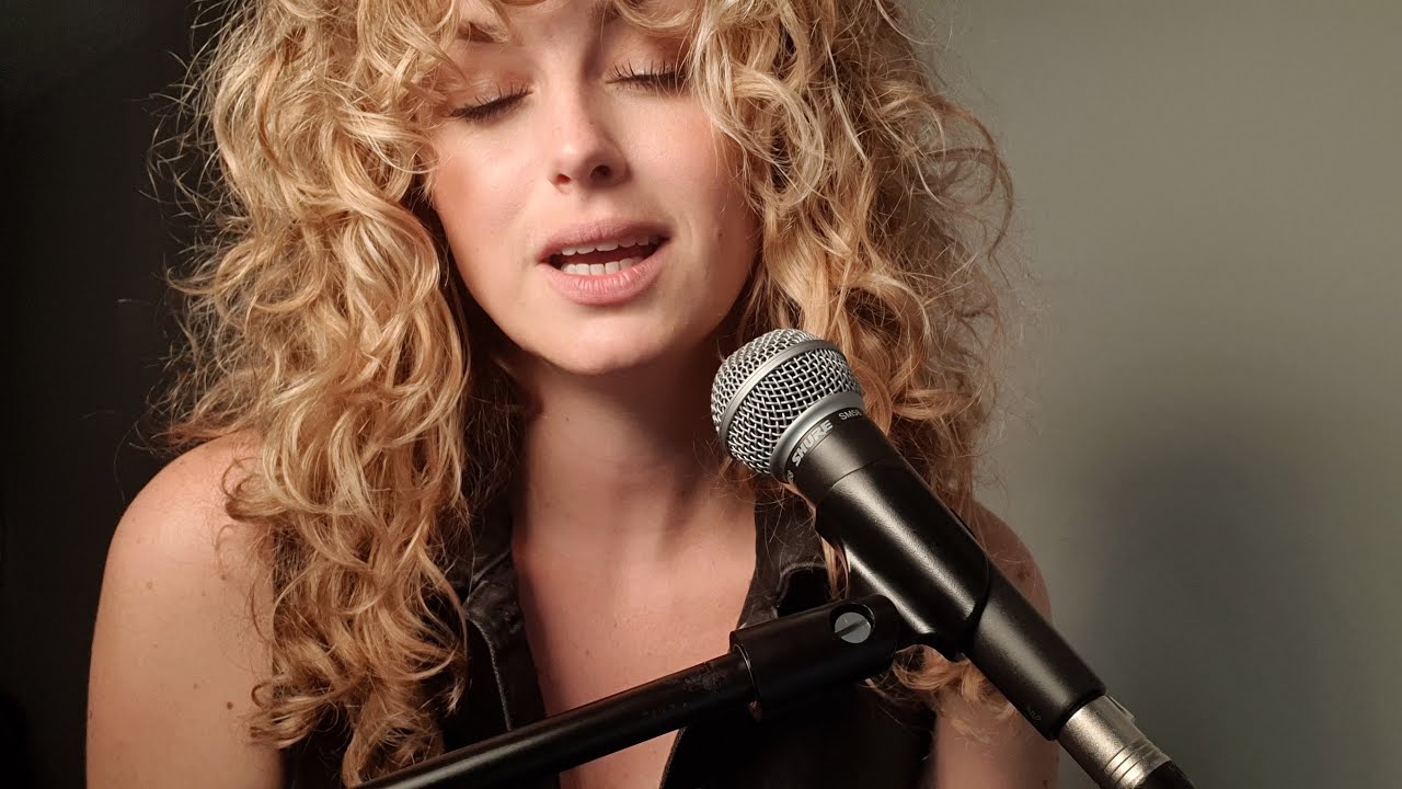 Strong - London Gramma | PATRICIA COVER