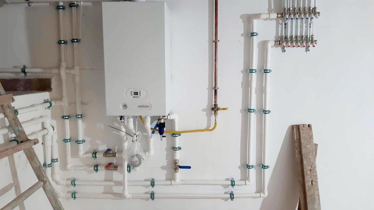 تركيب انابيب الشوديار فوق ارضية منزل قديم 3 /  installation chauffage central Sidi Bel Abbès 22