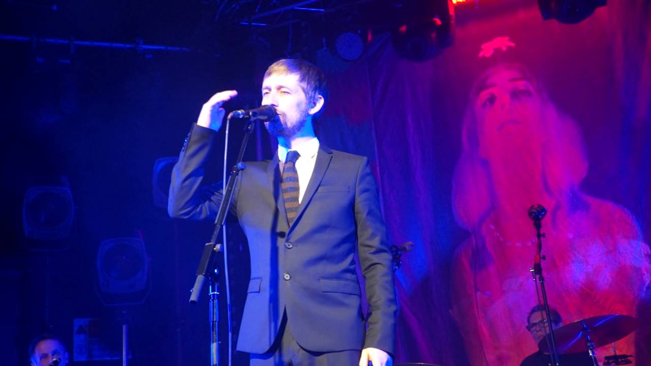 Assume the Perpendicular - THE DIVINE COMEDY @ Cambridge Junction (2016-10-20)