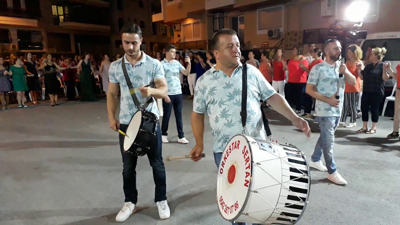 SERTAN ORKESTRA ..FİKRİ ALTAY KINA GECESİ..GİTME HAMDİ.. PAKİZEM... UZUN KAVAK