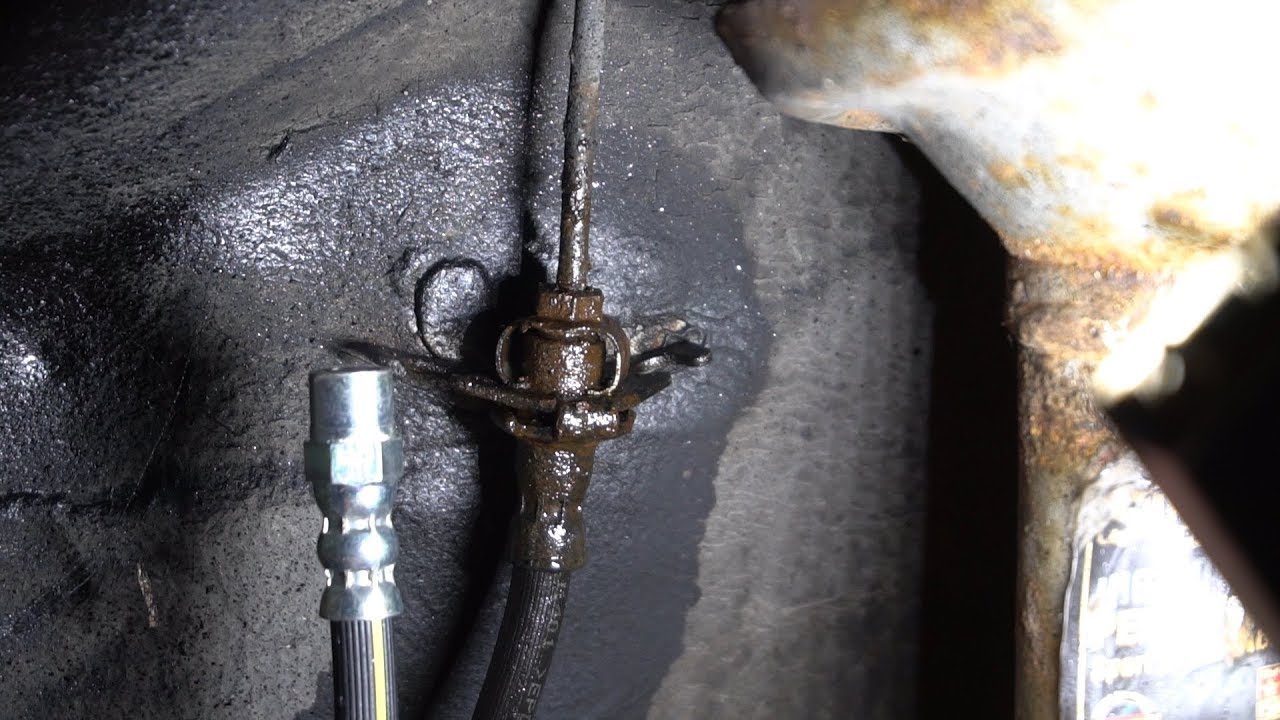 VW GOLF 3 BREMSSCHLAUCH WECHSELN / TAUSCHEN TUTORIAL