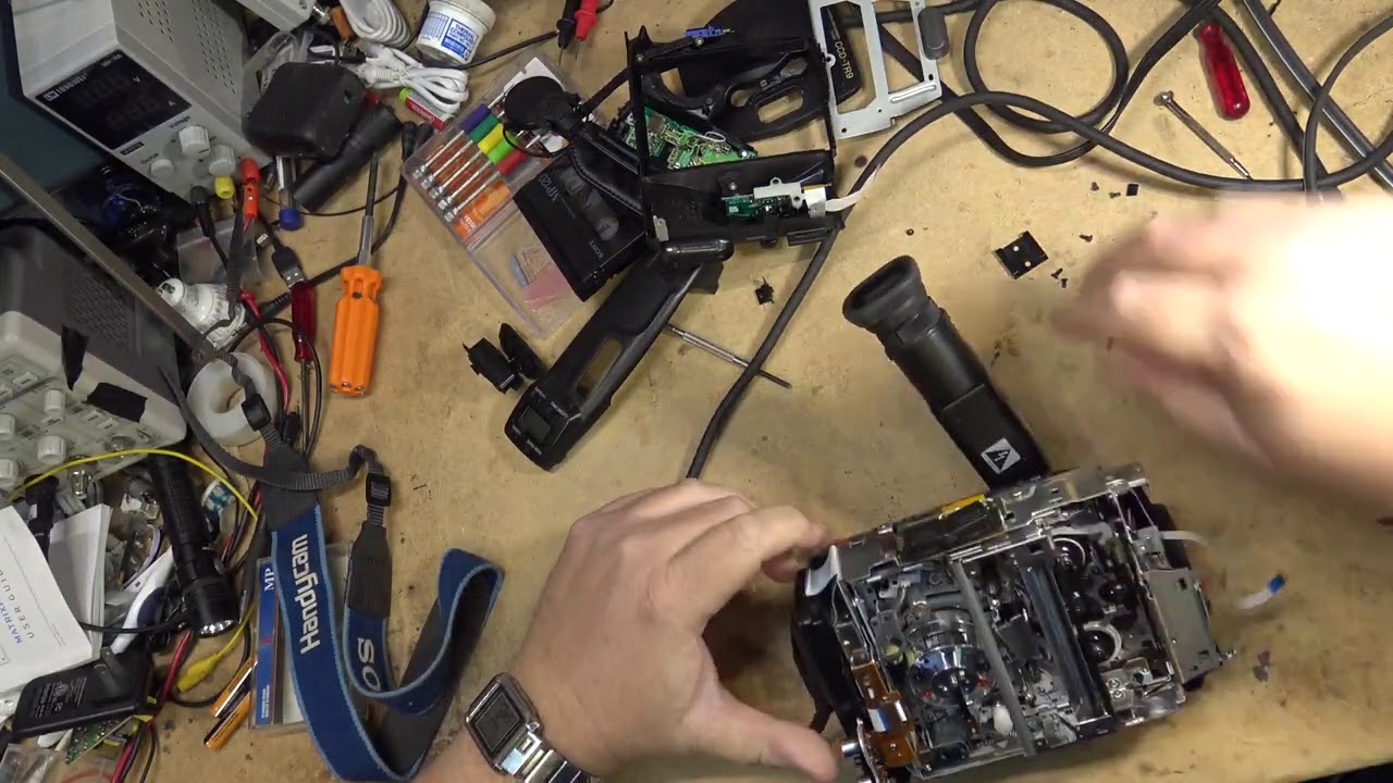 Sony CCD TR9 Handycam Trooubleshoot and Repair