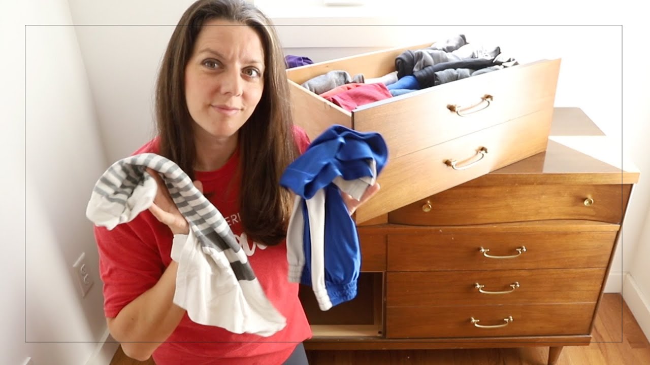 DECLUTTERING kids clothing | Seasonal Declutter