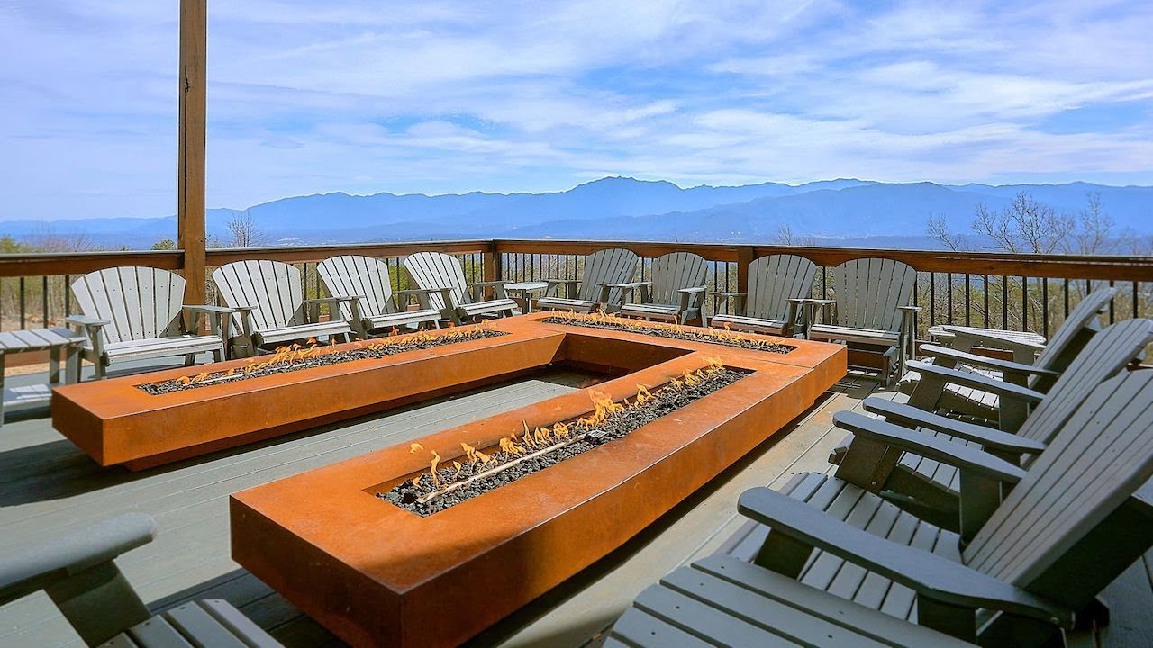 Smoky Mountain Memories - 15 Bedroom Cabin - Sevierville, TN