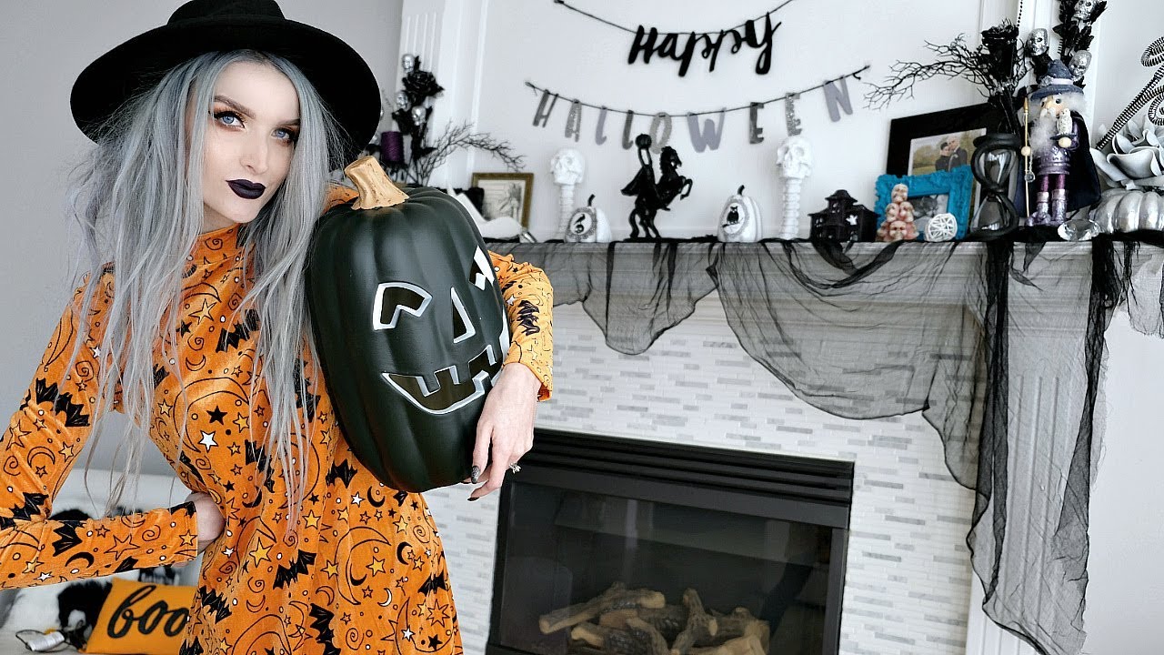Halloween House Tour!!!