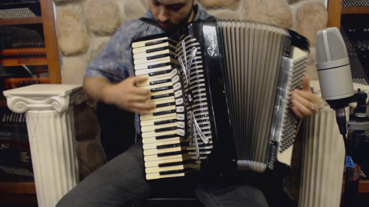3069 - Black Sonola Rivoli 460 Piano Accordion LMMH 41 120 $1999