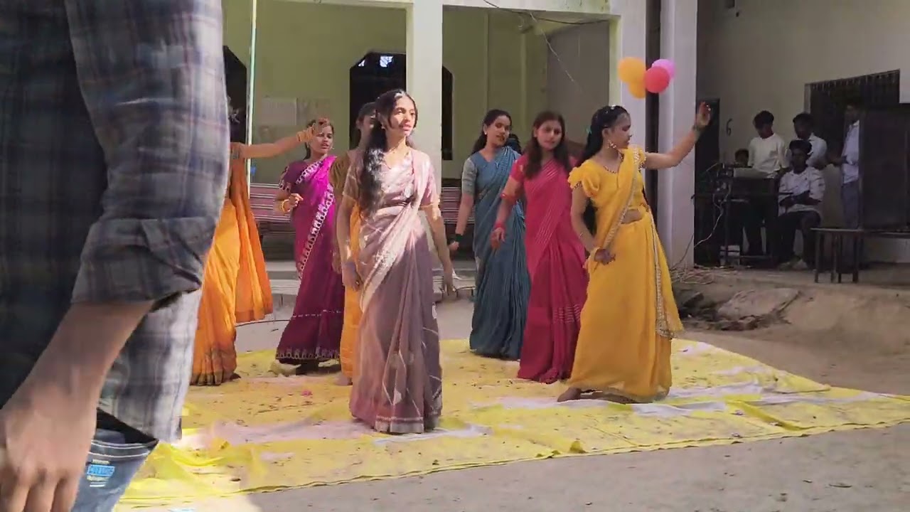 श्री महादेव प्रसाद मौर्य इंटर कॉलेज में विदाई समारोह 10/02/2026