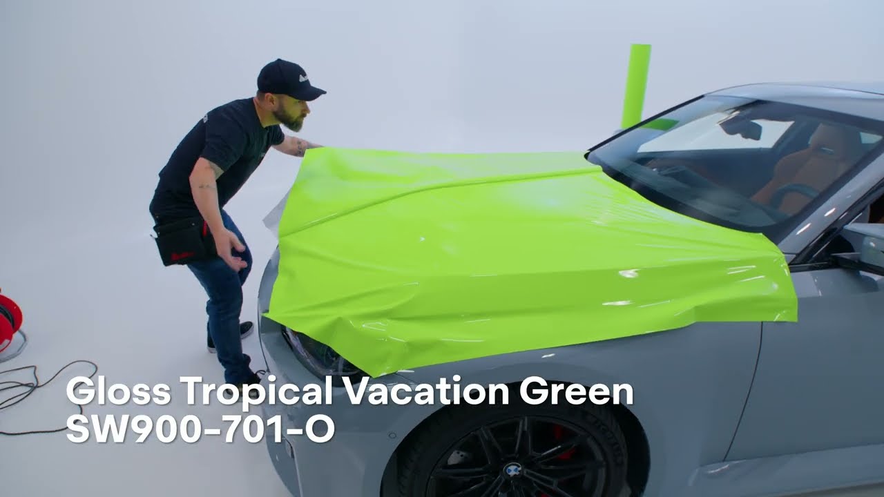 Supreme Wrapping Film Gloss Tropical Vacation Green Installation