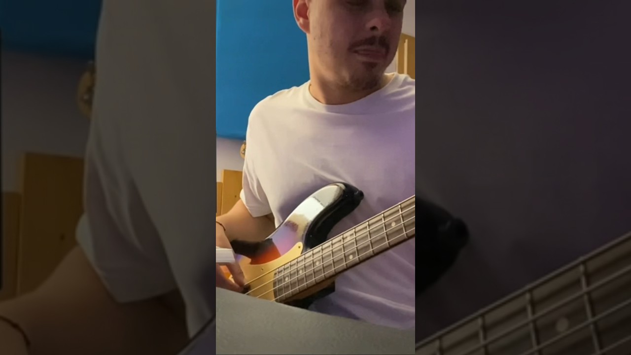 #bassplayer #baixo #bassguitarplayer #motown #jamesjamerson #bassist #groove #musician #basscover