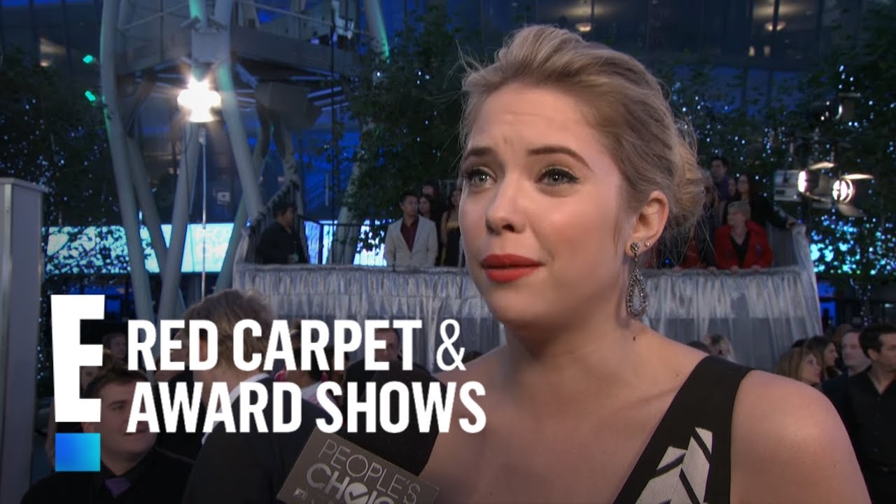 Ashley Benson on the Red Carpet | E! People's Choice Awards