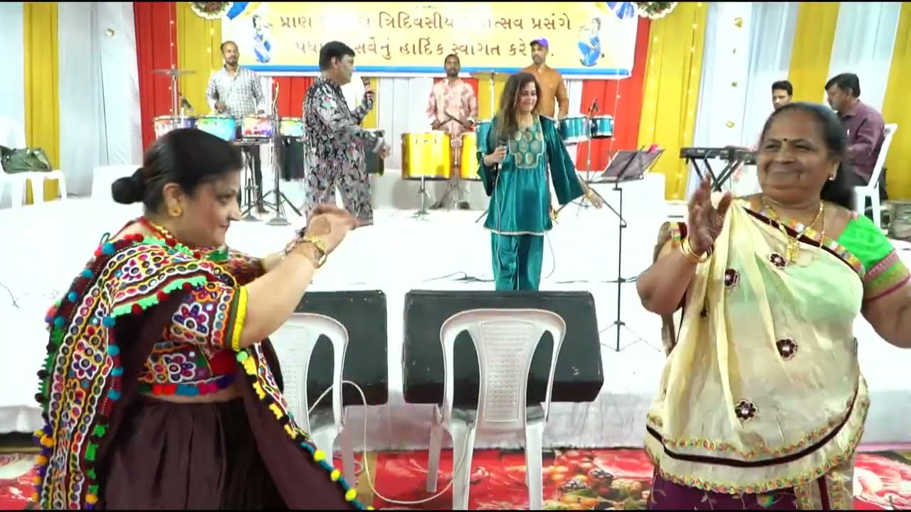 Bharudiya Dagha Momai Mata Pratishta Bhakti Sandhya