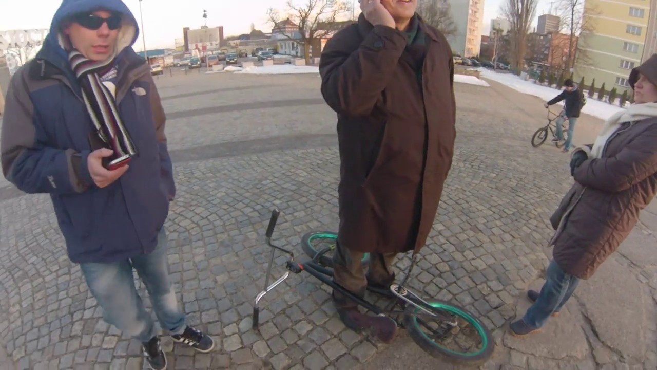 FRAJER Z WARSZAWY  zabrał mi rower