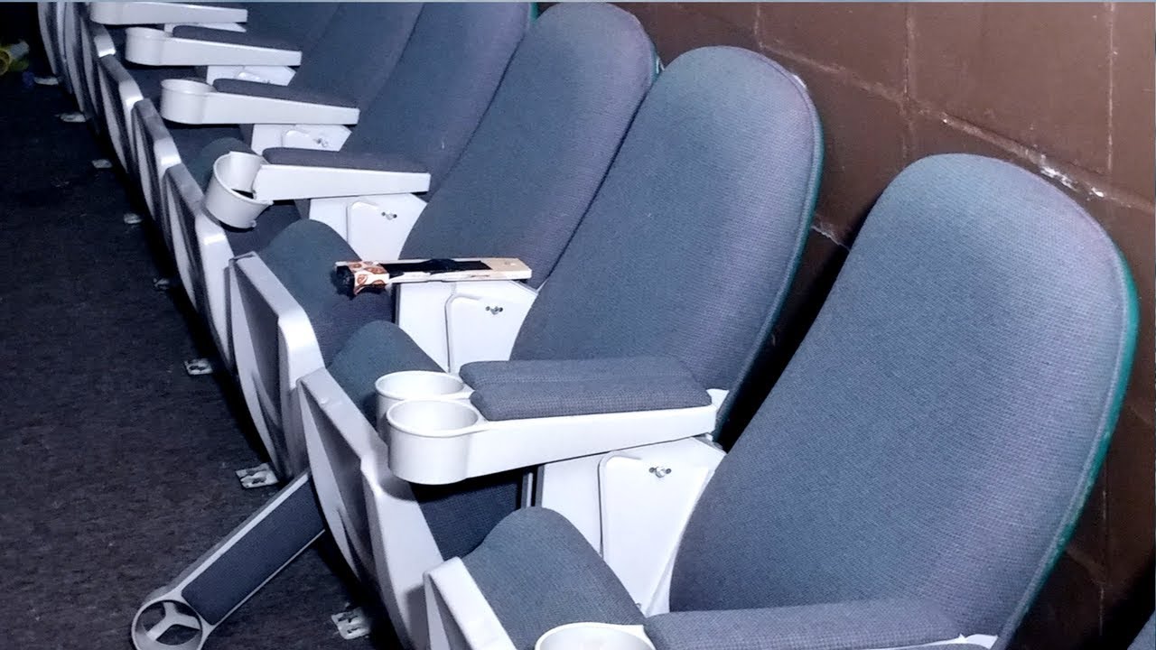 ABANDONED MOVIE THEATER  * Sandburg Mall*