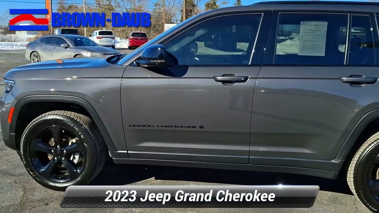 Used 2023 Jeep Grand Cherokee Altitude 4x4, Easton, PA 7633P