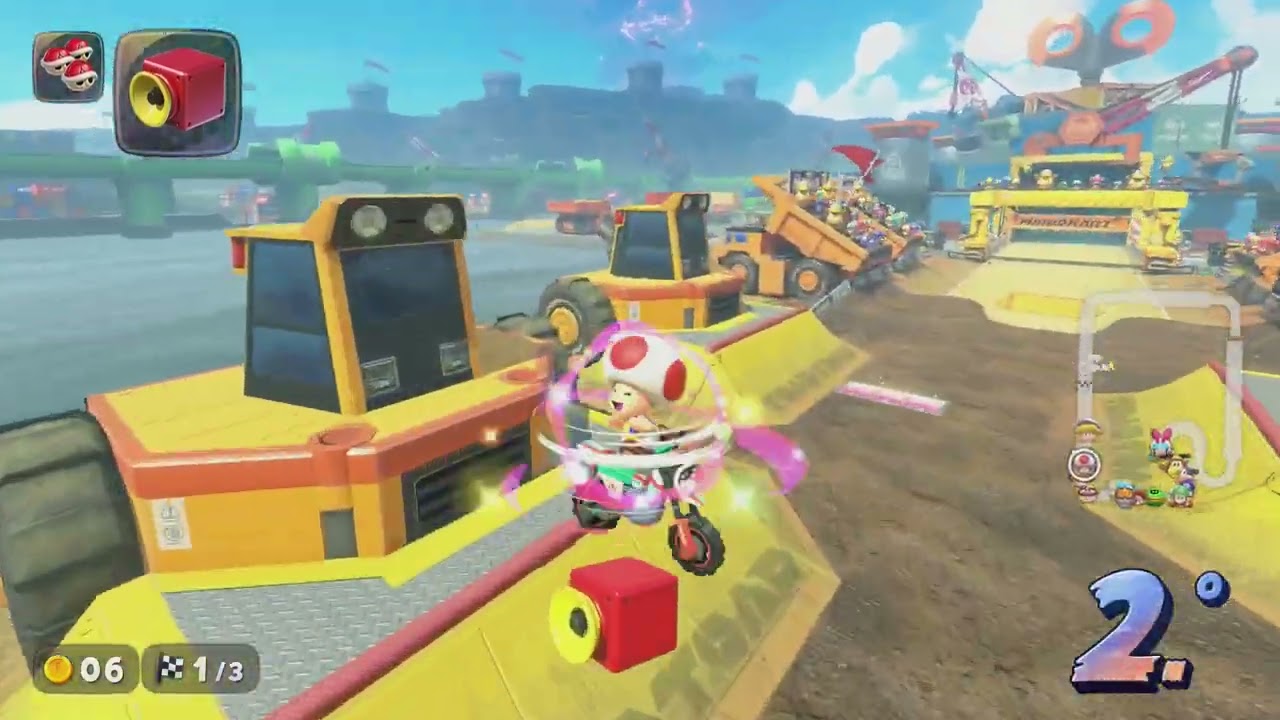 MARIO KART WORLD 4 CARRERAS VERSUS CON BOTS FÁBRICA DE TOAD OBJETOS ALOCADOS