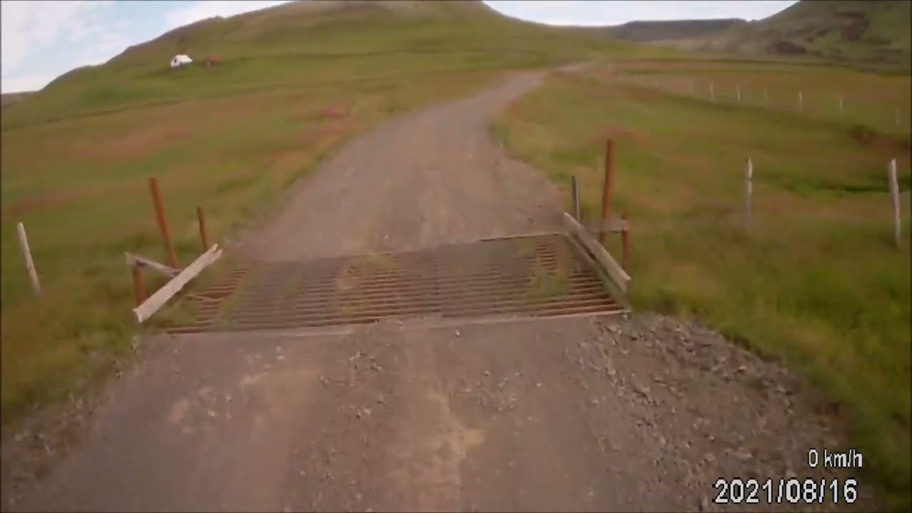Driving road F206, Lakavegur