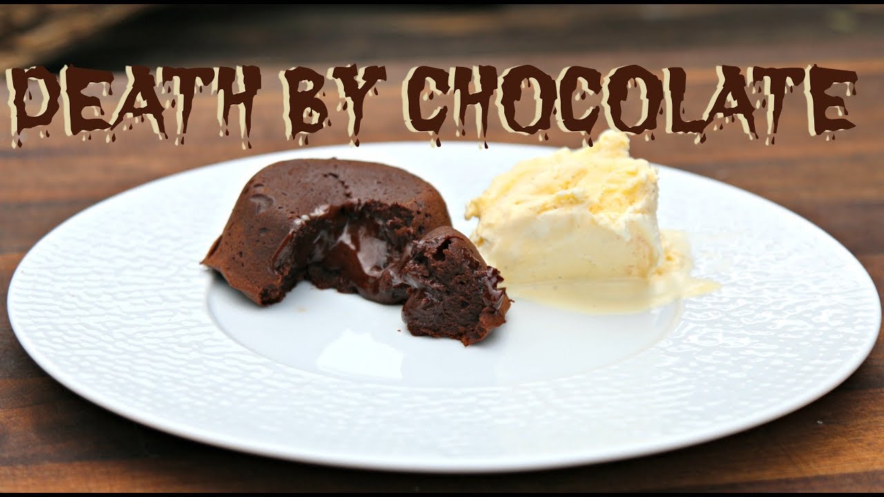 Schokokuchen mit flüssigem Kern - Death by Chocolate Cake  - Dessert vom Grill