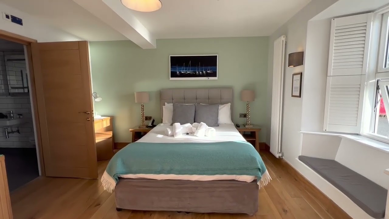 THE LAND&rsquo;S END Hotel Visit | Cornwall | United Kingdom