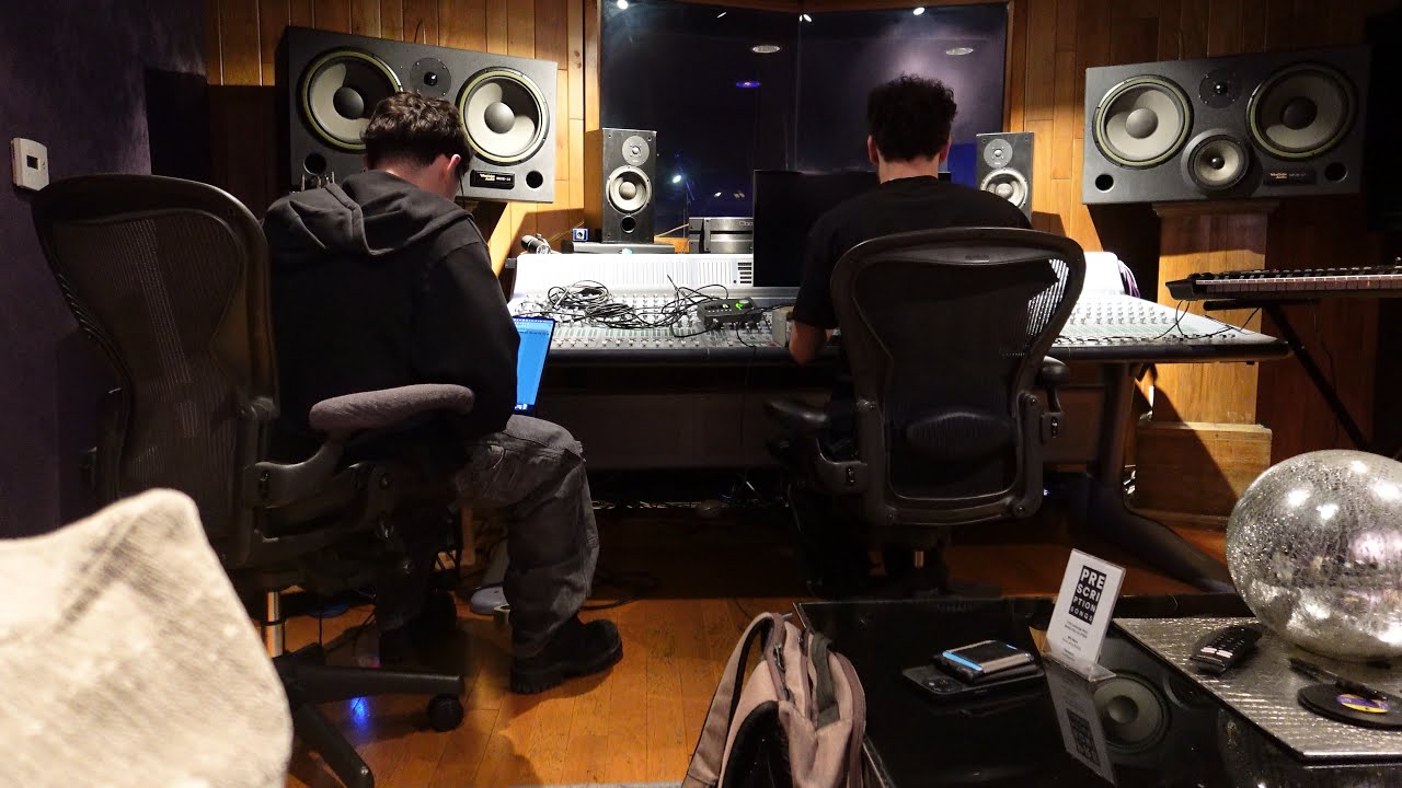 POV: You Moved to Los Angeles to Make Beats (LA STUDIO SESSIONS)