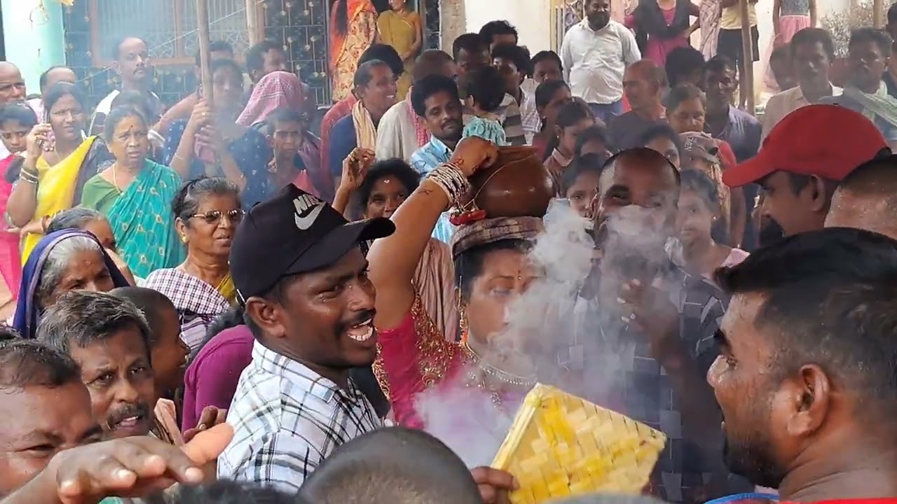 కోర్నాన వారి ఇంటి సంబరాలు