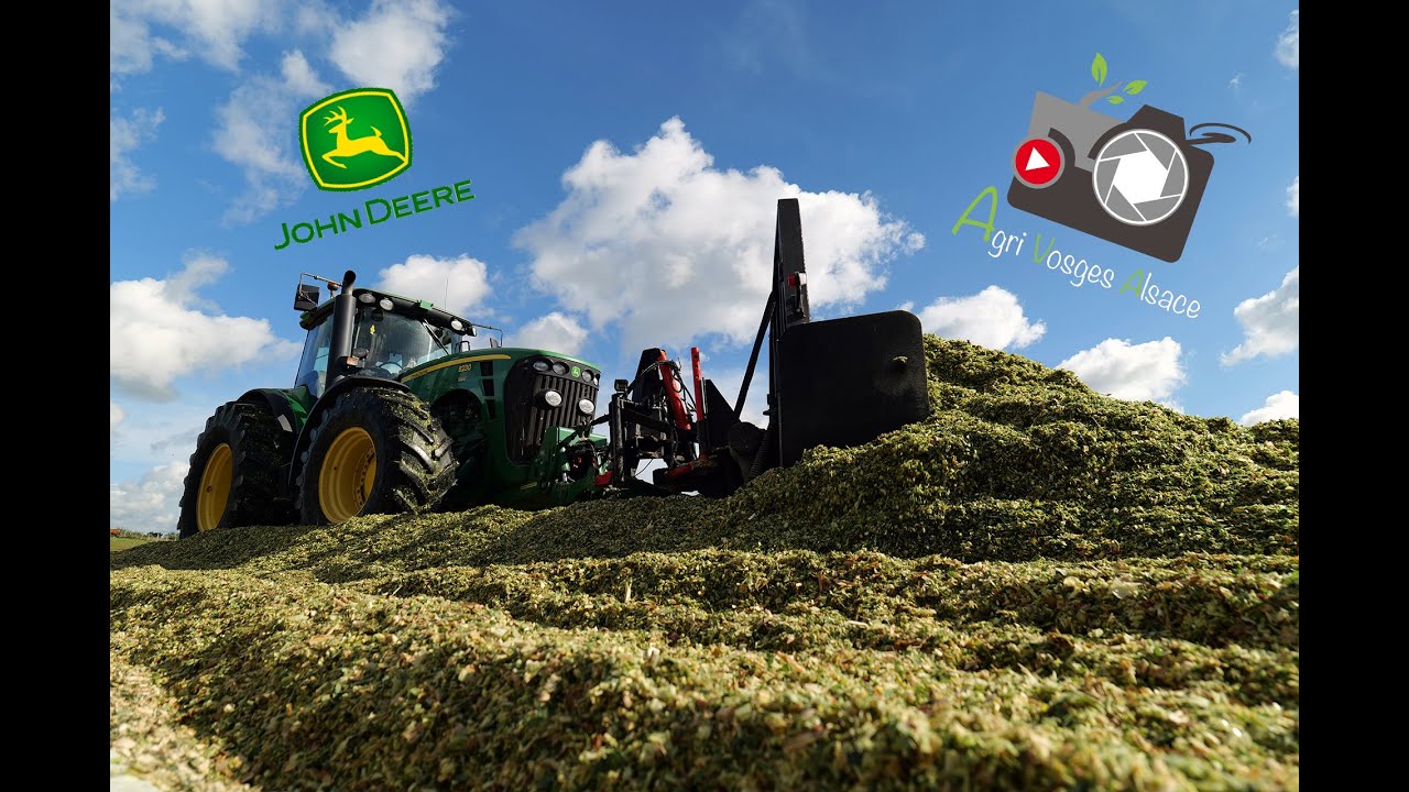 🟢🟡Ensilage de Maïs 🌽John Deere 8230 au tas🚜 et Ensileuse John deere 8400i Kemper 360 plus💨