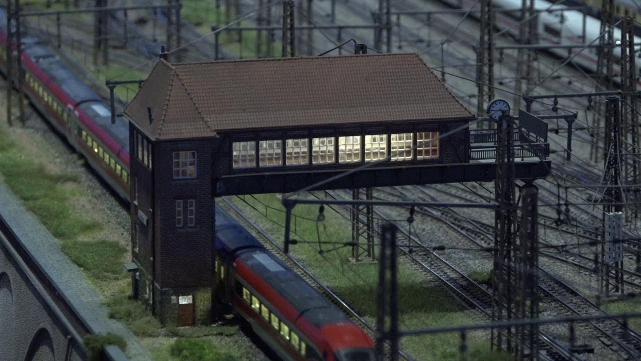 Treni che passione, a Firenze il plastico di 280 metri quadri