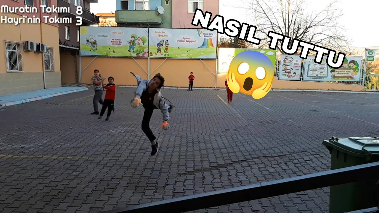 Muhteşem Uçuşlar Efsanevi Mahalle Maçı (Sizlerin Yazdığı Yorumlarlarla Kalecilik) Nostalji