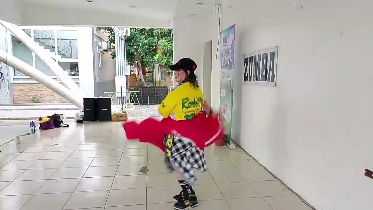 Zbrm/// part 1 ng practis for Valentine's party /zinb own choreo.... 