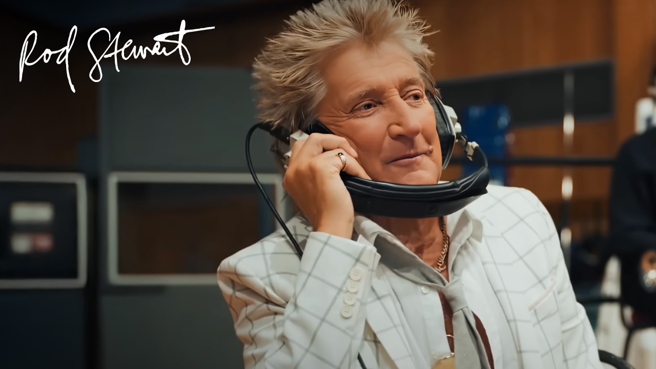Rod Stewart - Maggie May (with the Royal Philharmonic Orchestra) Official Video