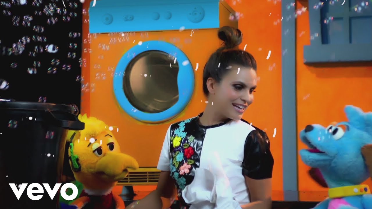 Aline Barros - O Dia da Roupa Suja