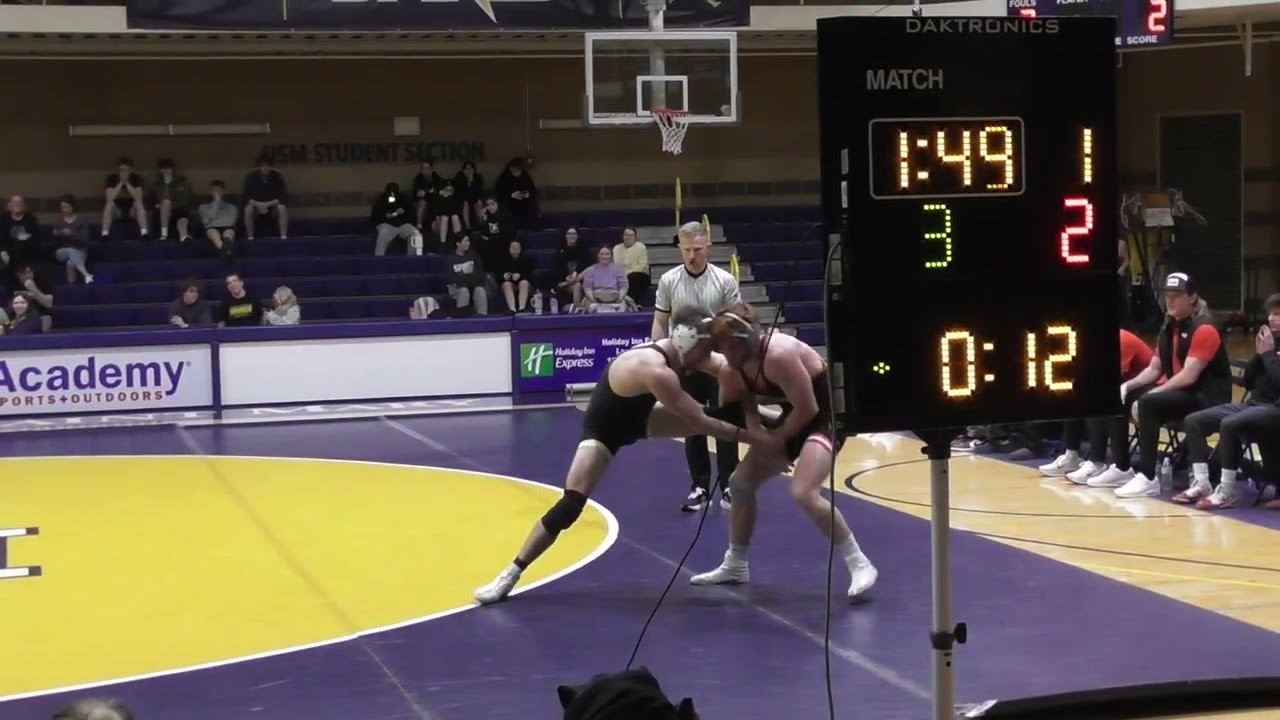 Benedict holthaus v Michael Ager