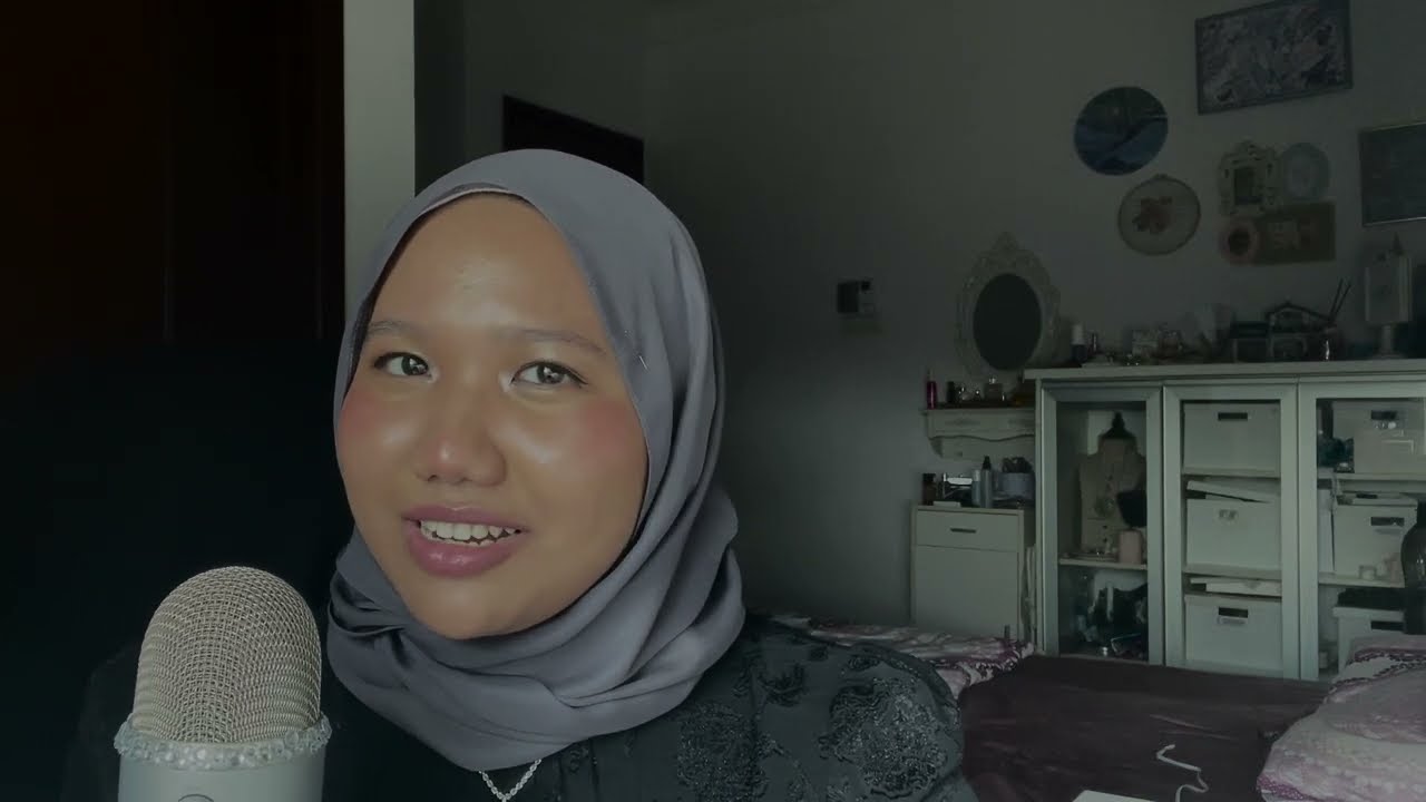 ASMR| WHISPER RAMBLE BINAURAL: LIFE UPDATES & PALESTINE