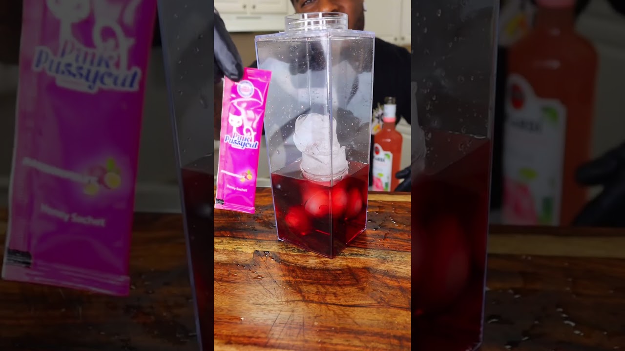 Rose Toy Drink 🌹Added Pink P*ssy Cat Honey 🐱 Maker her go 🤪 #honeypack #cocktail #drinks #bar