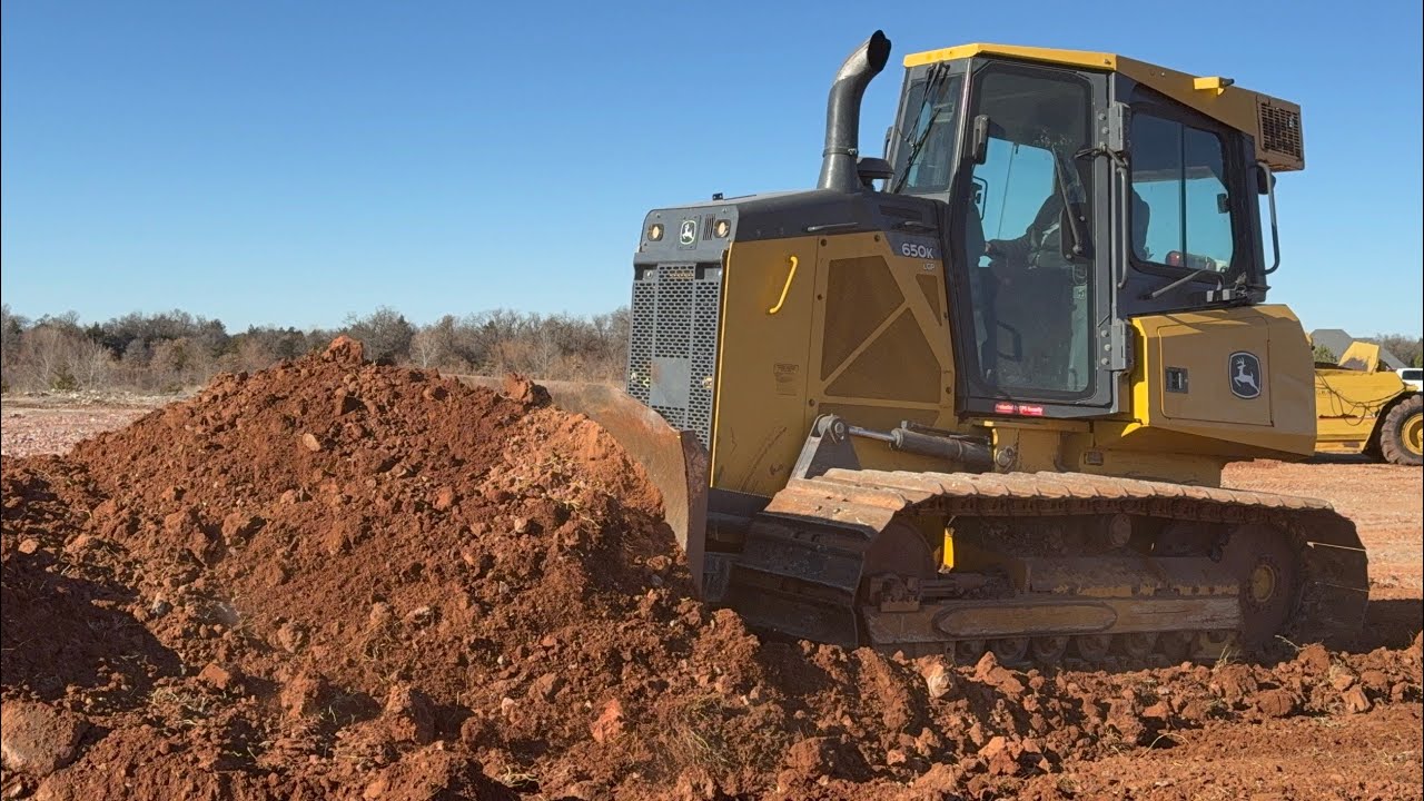 John Deere 650 J Bulldozer For Sale