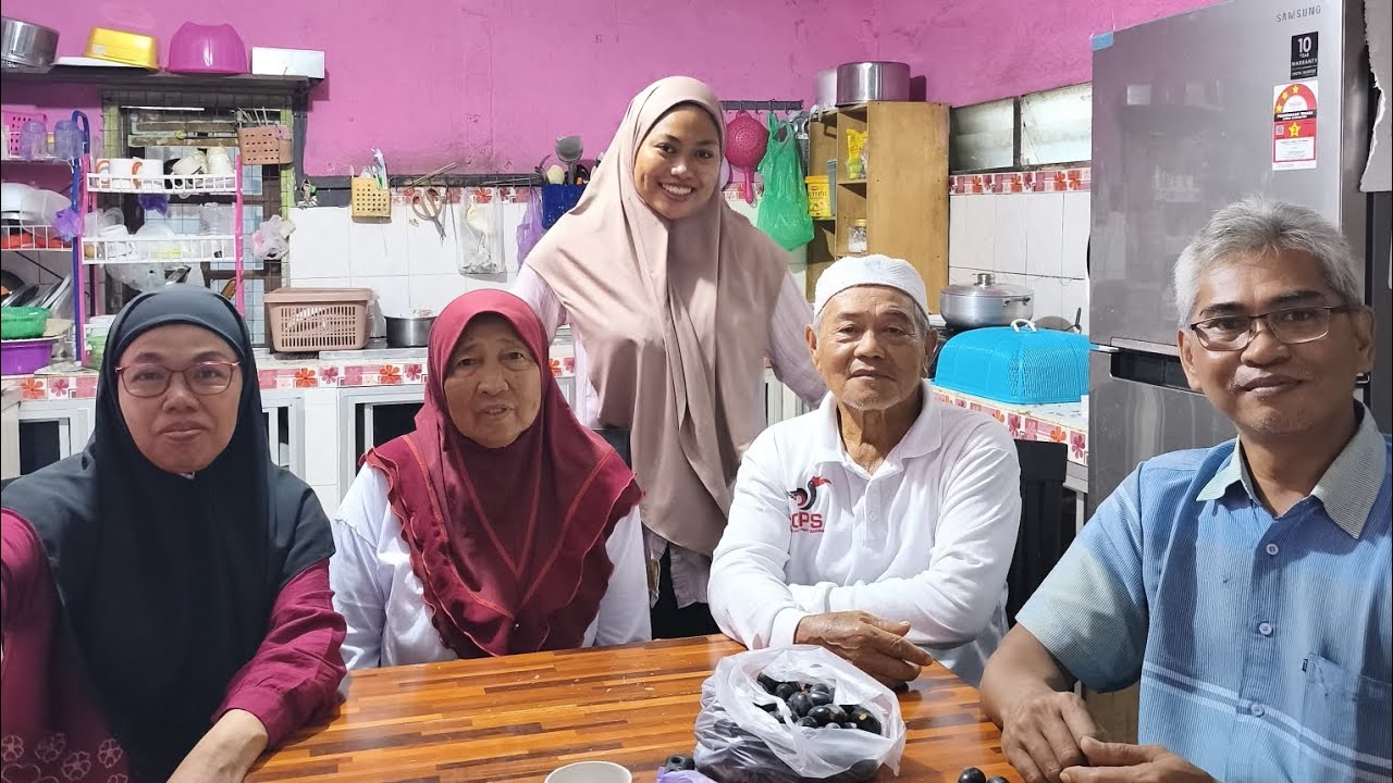 Setelah 10 Tahun, akhirnya kembali lawatan kerumah Keluarga di Kuching, Sarawak, Malaysia 🇲🇾 Part 1