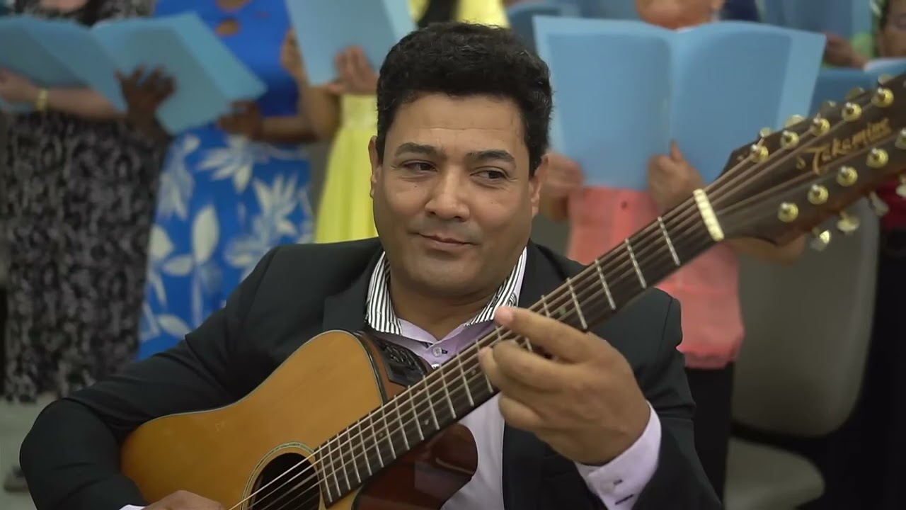 Glórias ao profeta de Deus - Coral de Curitiba