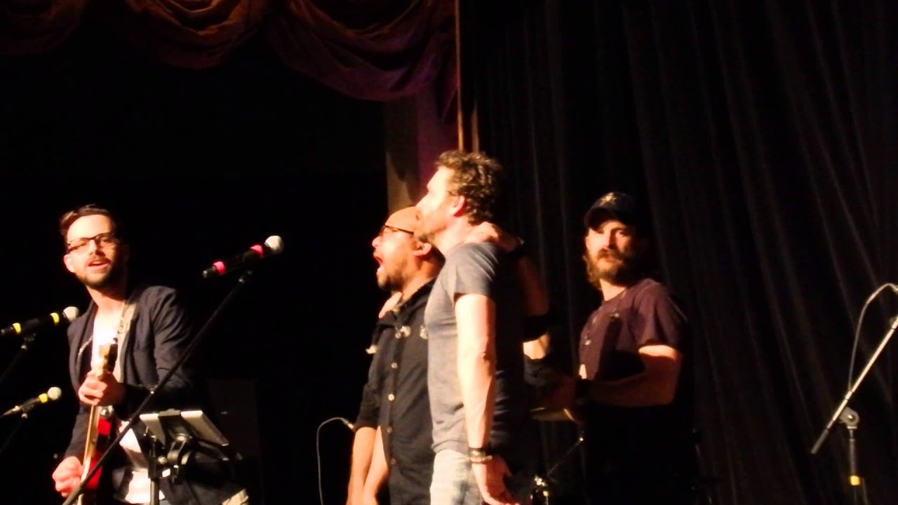 Richard Speicht with Louden Swain singing 