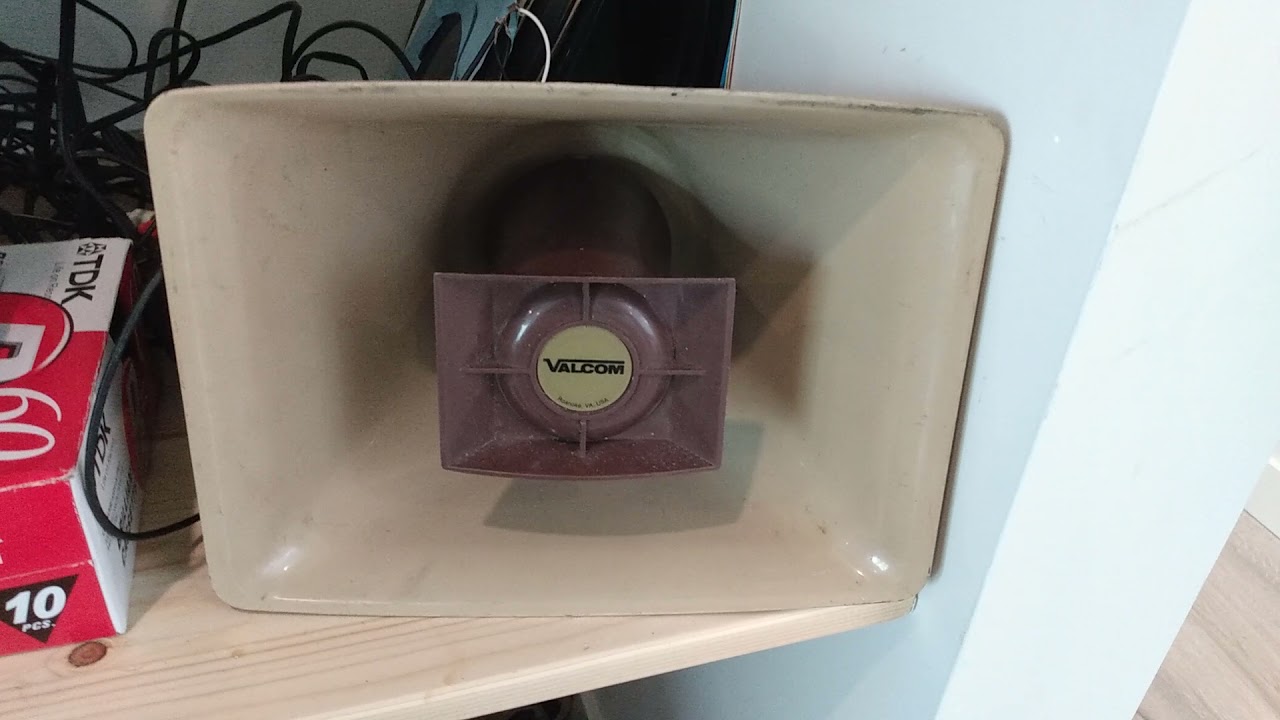 My Nichols Electronics Digital II Music Box with my Valcom PA horn