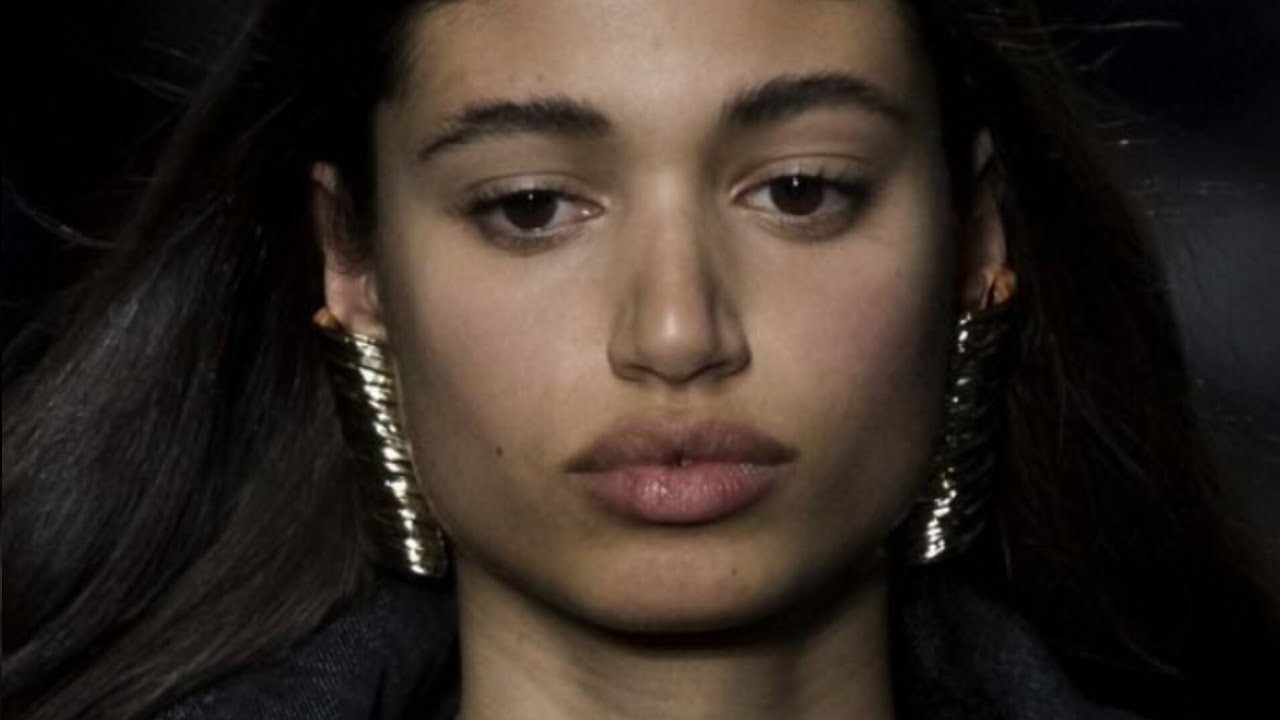 malika el maslouhi is a runway queen (and she knows it!)