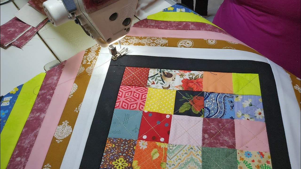 BELÍSSIMO PATCHWORK! USEI RETALHOS PEQUENOS E SAIU ESTE LINDO TAPETE 🌺 